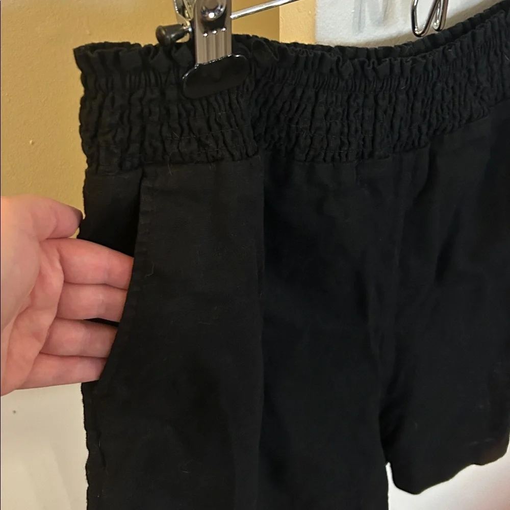 Universal Thread Shorts - Picture 3 of 6